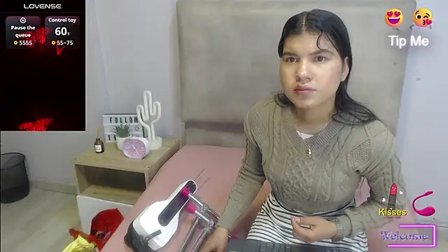 SophiaMeyerst online show from 04.15.26