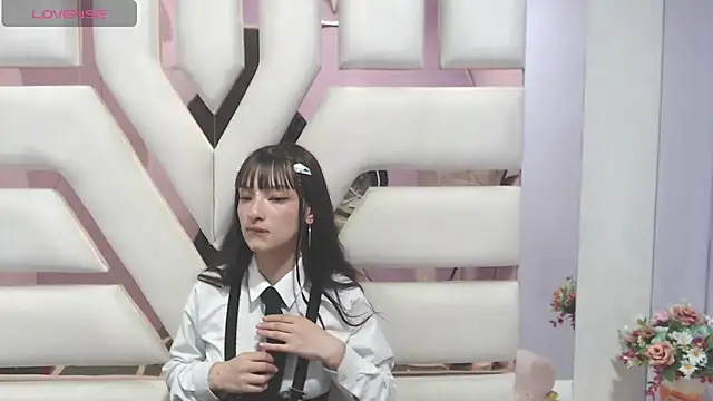 Aurora 18 online show from 02.27.25