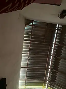 Aash Slave Boy online show from 04.28.26