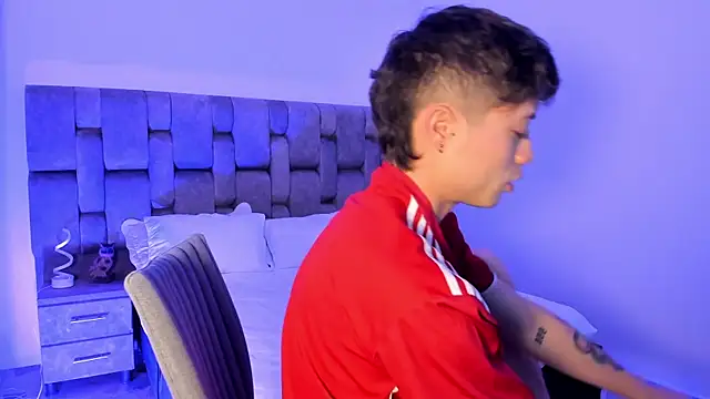 MarcusCollinss  online show from 12.03.24