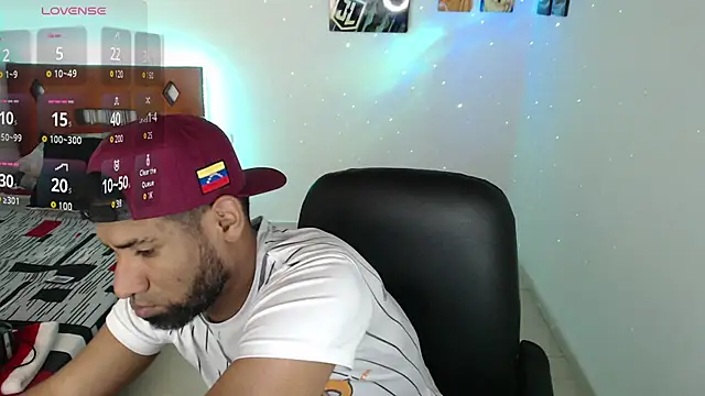 Enriblack92 online show from 12.26.24