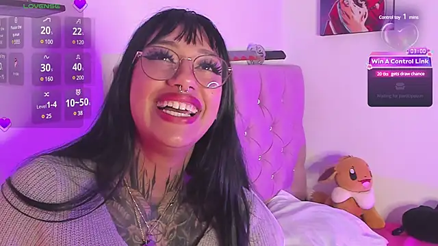 Akari1 Mischief online show from 12.07.24