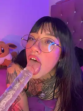 Akari1 Mischief online show from 03.15.25