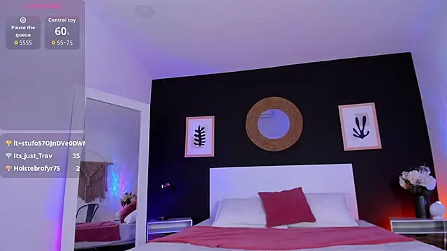 VioletPaket online show from 04.01.26