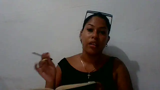 Kitra New online show from 04.04.26