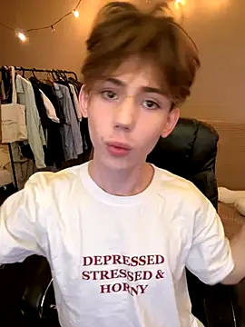 Snapshot of Ohnosashaa chatting on 11.08.25 Ohnosashaa online show from 11.08.25