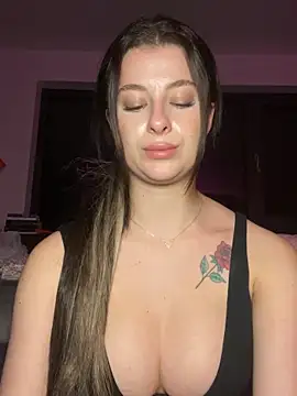 Mia-Minou online show from 11.10.25