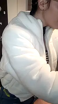 Isabella 21x online show from 02.26.25