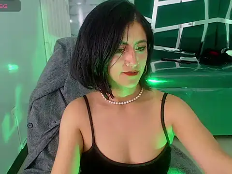 Snapshot of artemisa_ch1 chatting on 02.14.26 artemisa ch1 online show from 02.14.26