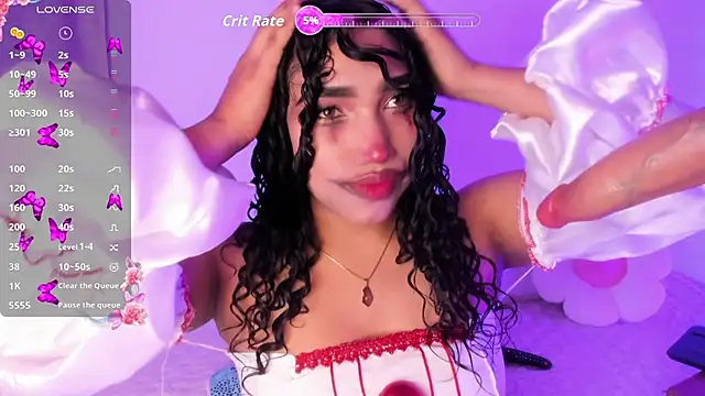 Snapshot of Olivia_fx chatting on 10.31.25 Olivia fx online show from 10.31.25