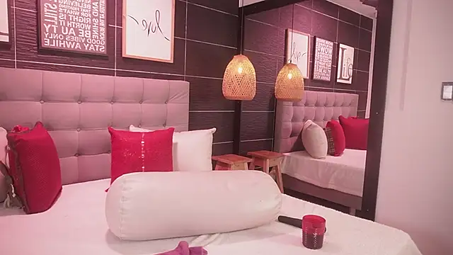 Bella TS  online show from 01.10.26