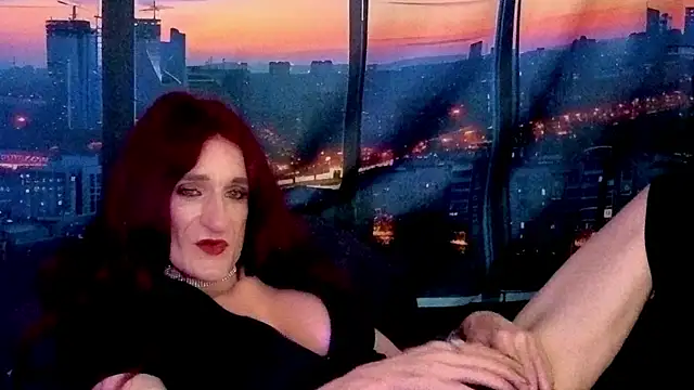 LuvNuk online show from 09.18.25