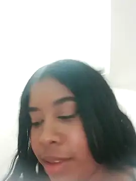 Fanny Klean online show from 01.17.25