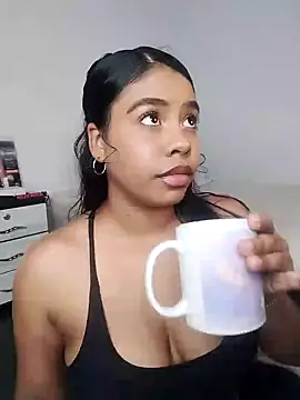 Fanny Klean online show from 02.13.25