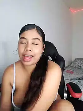 Fanny Klean online show from 03.20.25