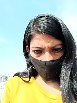 Snapshot of Noorkhatoon chatting on 02.15.25 Noorkhatoon online show from 02.15.25