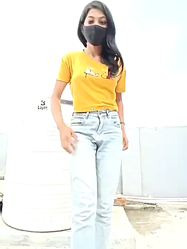 Snapshot of Noorkhatoon chatting on 02.19.25 Noorkhatoon online show from 02.19.25