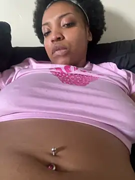 Snapshot of KimiAqua chatting on 12.13.24 KimiAqua online show from 12.13.24