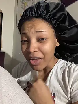 Snapshot of KimiAqua chatting on 03.03.25 KimiAqua online show from 03.03.25