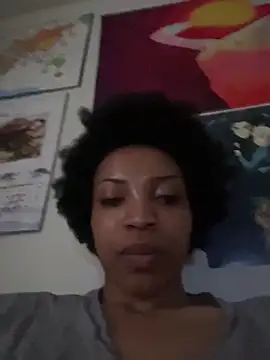 Snapshot of KimiAqua chatting on 03.19.25 KimiAqua online show from 03.19.25