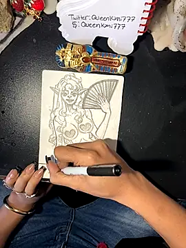 Snapshot of KimiAqua chatting on 10.19.25 KimiAqua online show from 10.19.25