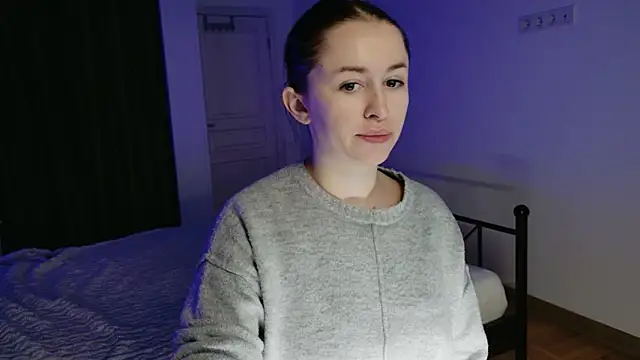 VioletCatt online show from 12.16.25