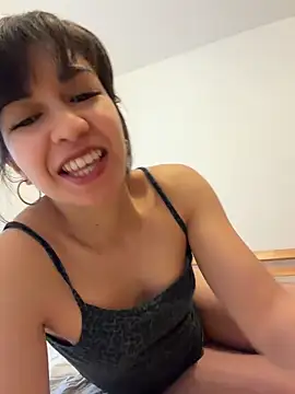 BitchyBratxxx online show from 02.19.26