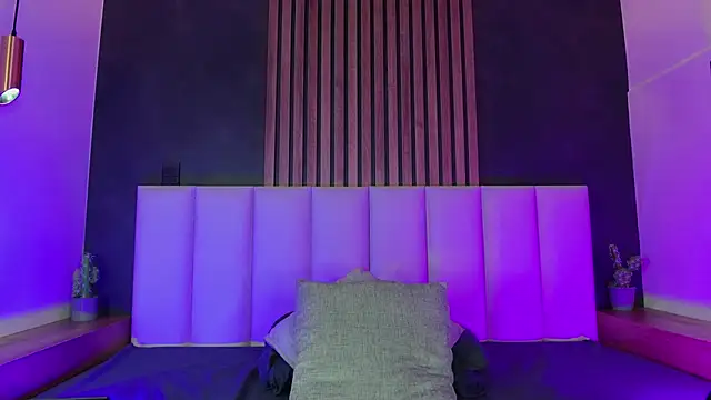 AmyPalmmer online show from 03.22.25