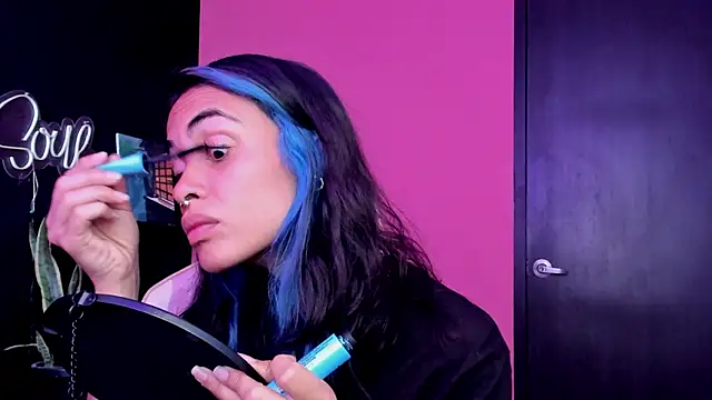 Snapshot of Juanadearco5 chatting on 10.26.25 Juanadearco5 online show from 10.26.25