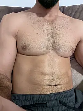 Snapshot of hotisraeli chatting on 12.18.25 hotisraeli online show from 12.18.25