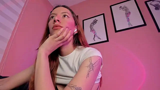 Snapshot of SensualJane2 chatting on 04.25.26 SensualJane2 online show from 04.25.26