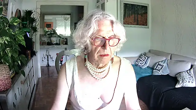 PutaCarla online show from 04.30.26