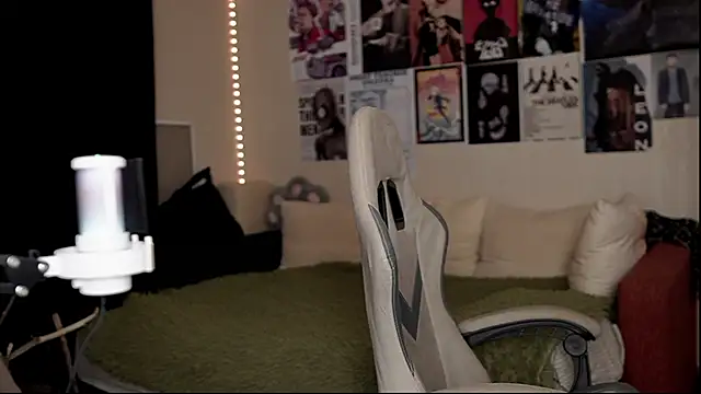 Traharaa online show from 02.05.26