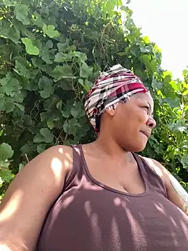 ExclusiveLeexx online show from 12.18.25