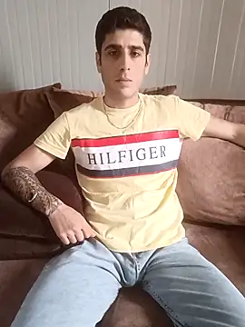 arenn1997 online show from 04.18.26