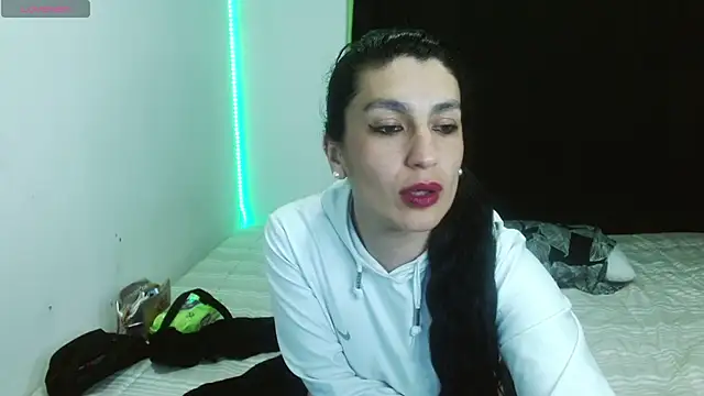 cristina connor online show from 01.07.25