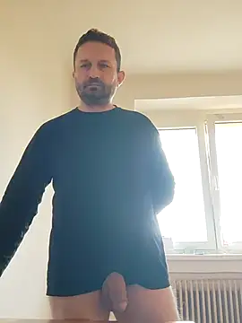 Snapshot of Chokakabraz chatting on 10.30.25 Chokakabraz online show from 10.30.25