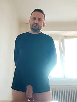 Snapshot of Chokakabraz chatting on 11.30.25 Chokakabraz online show from 11.30.25