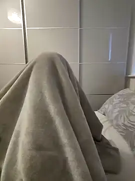 Snapshot of Hardmard chatting on 01.02.25 Hardmard online show from 01.02.25