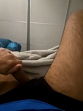 Snapshot of Hardmard chatting on 01.13.25 Hardmard online show from 01.13.25