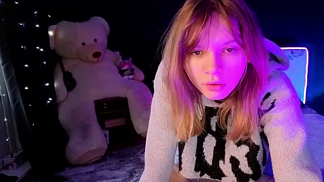 LitaBrom online show from 11.20.25