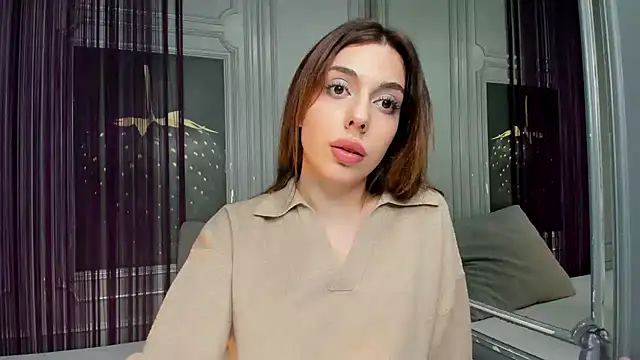 Snapshot of eva_lim chatting on 12.10.24 eva lim online show from 12.10.24