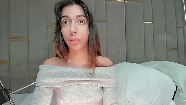 Snapshot of eva_lim chatting on 12.23.25 eva lim online show from 12.23.25