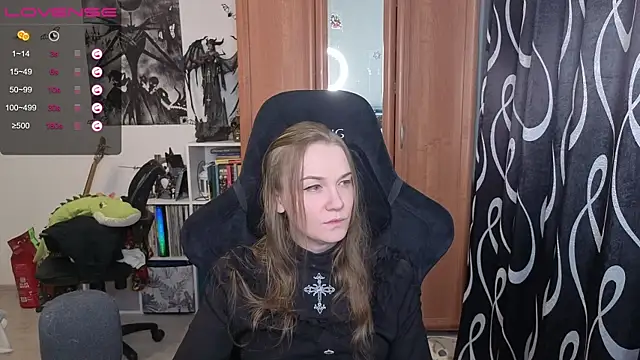 Snapshot of stellablondy chatting on 06.18.26 stellablondy online show from 06.18.26