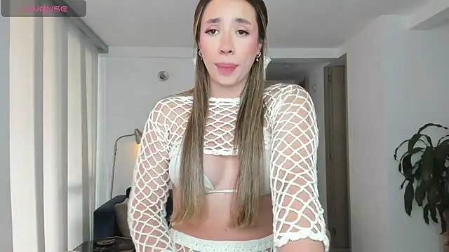 Snapshot of honeyann08 chatting on 02.03.25 honeyann08 online show from 02.03.25