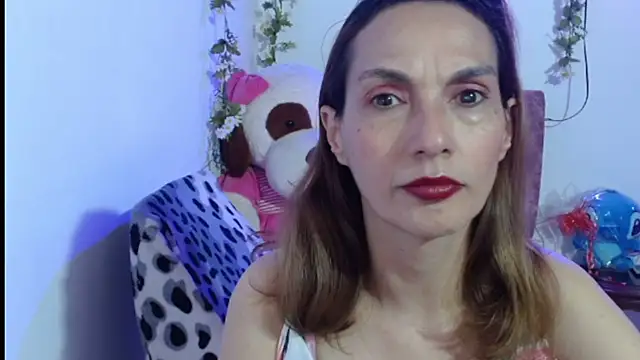 italagomez  online show from 11.30.25