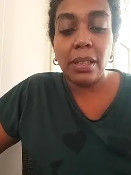 Snapshot of ELLA_KELLY chatting on 10.27.25 ELLA KELLY online show from 10.27.25