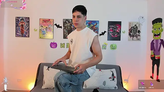 Snapshot of jonathanjoestar_ chatting on 10.26.25 jonathanjoestar online show from 10.26.25