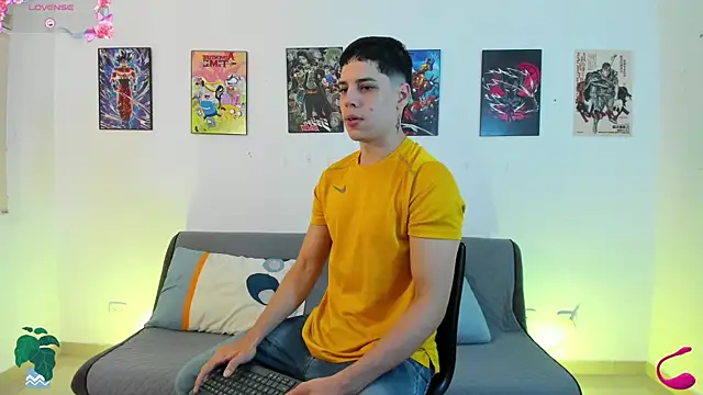 Snapshot of jonathanjoestar_ chatting on 11.14.25 jonathanjoestar online show from 11.14.25