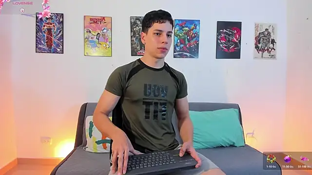 Snapshot of jonathanjoestar_ chatting on 11.30.25 jonathanjoestar online show from 11.30.25